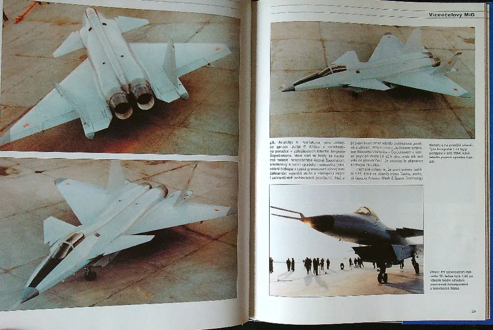 Suchoj S-37 a Mikojan MFI